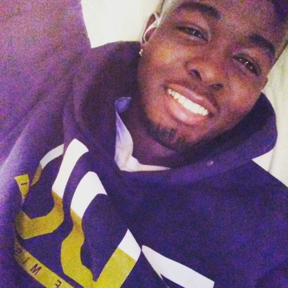 Meet your Posher, William - Picture 1 of 1